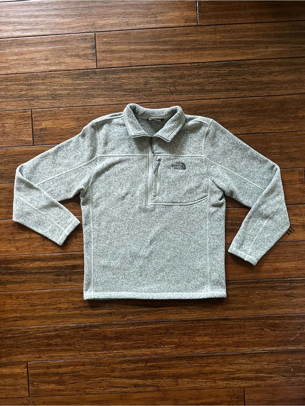 The North Face Quarter Zip Fleece Pullover Men’s Large Gray Outdoor Jacket